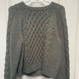 Chunky Green Cable Knit Sweater | American Eagle, size L